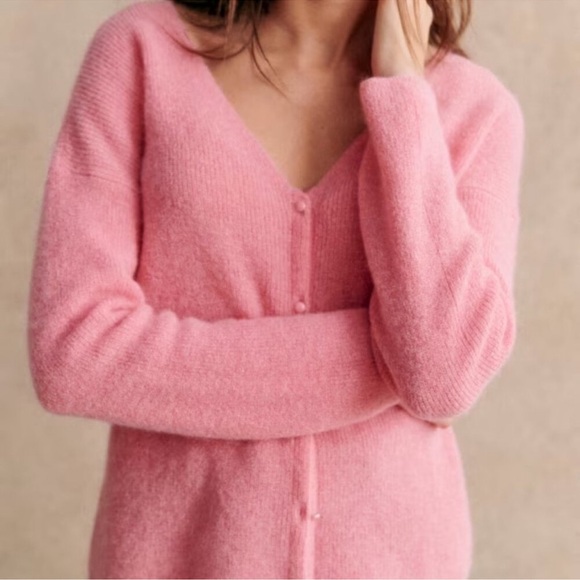Sezane Sweaters - Sezane Barry V-Neck Button-Up Cardigan Sweater in Rose BonBon Pink